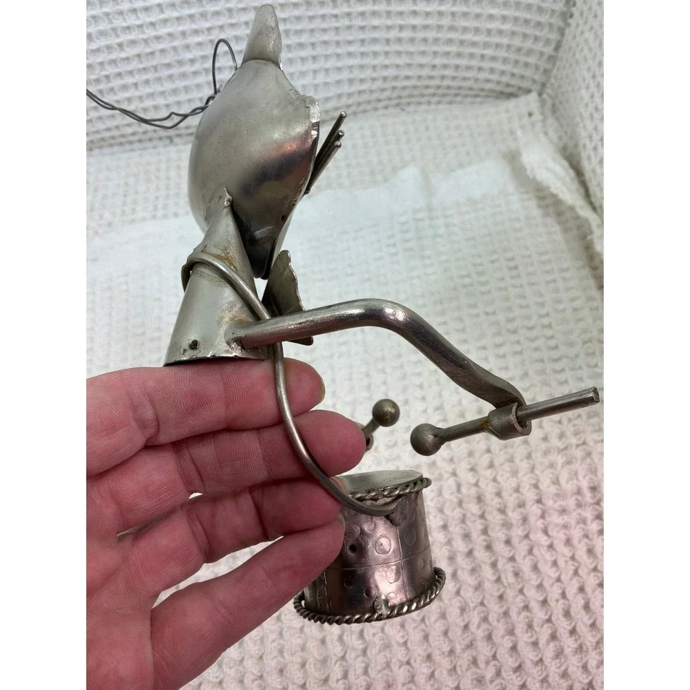 Whimsical Unisex‎ Unbranded Metal Drummer Cat Ornament OS Silver